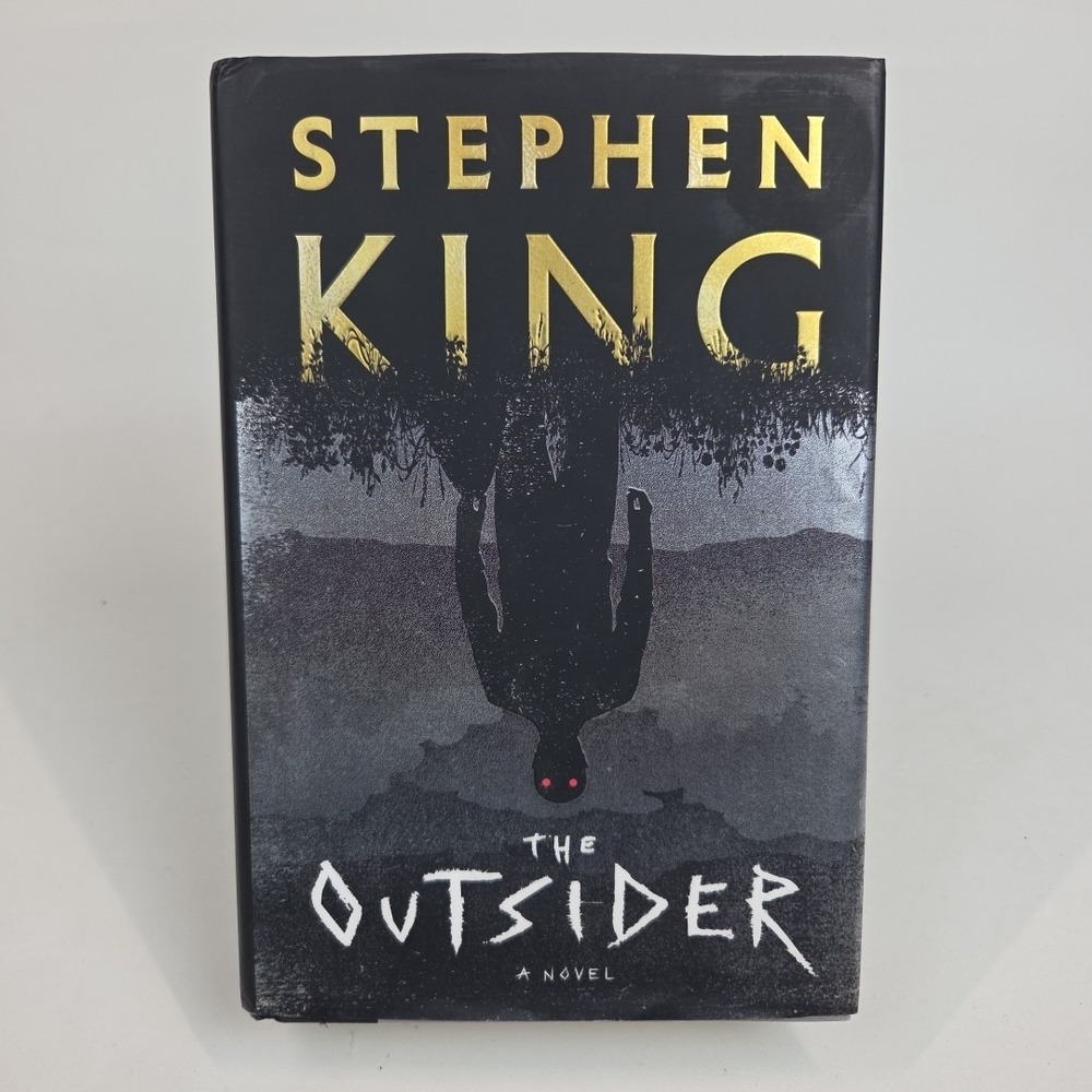 The Outsider Stephen King Novel Hardcover HC Horror 2018